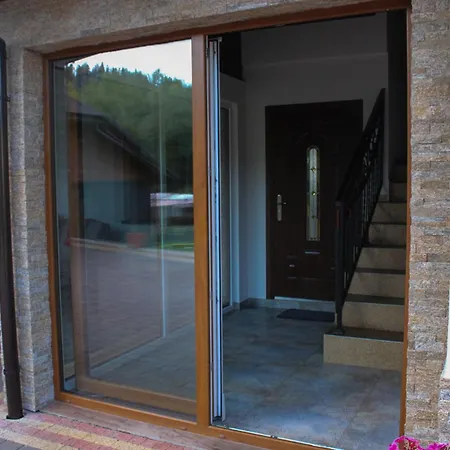 Gorski Krokus アパート *